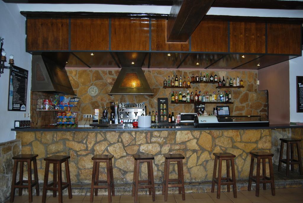 Hostal De Montana La Casa Grande Nogueruelas Екстериор снимка