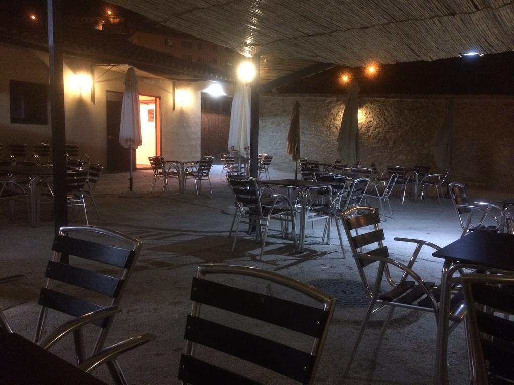 Hostal De Montana La Casa Grande Nogueruelas Екстериор снимка